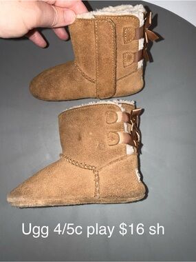 UGG Kids Chestnut Suede Booties with Shearling Trim
